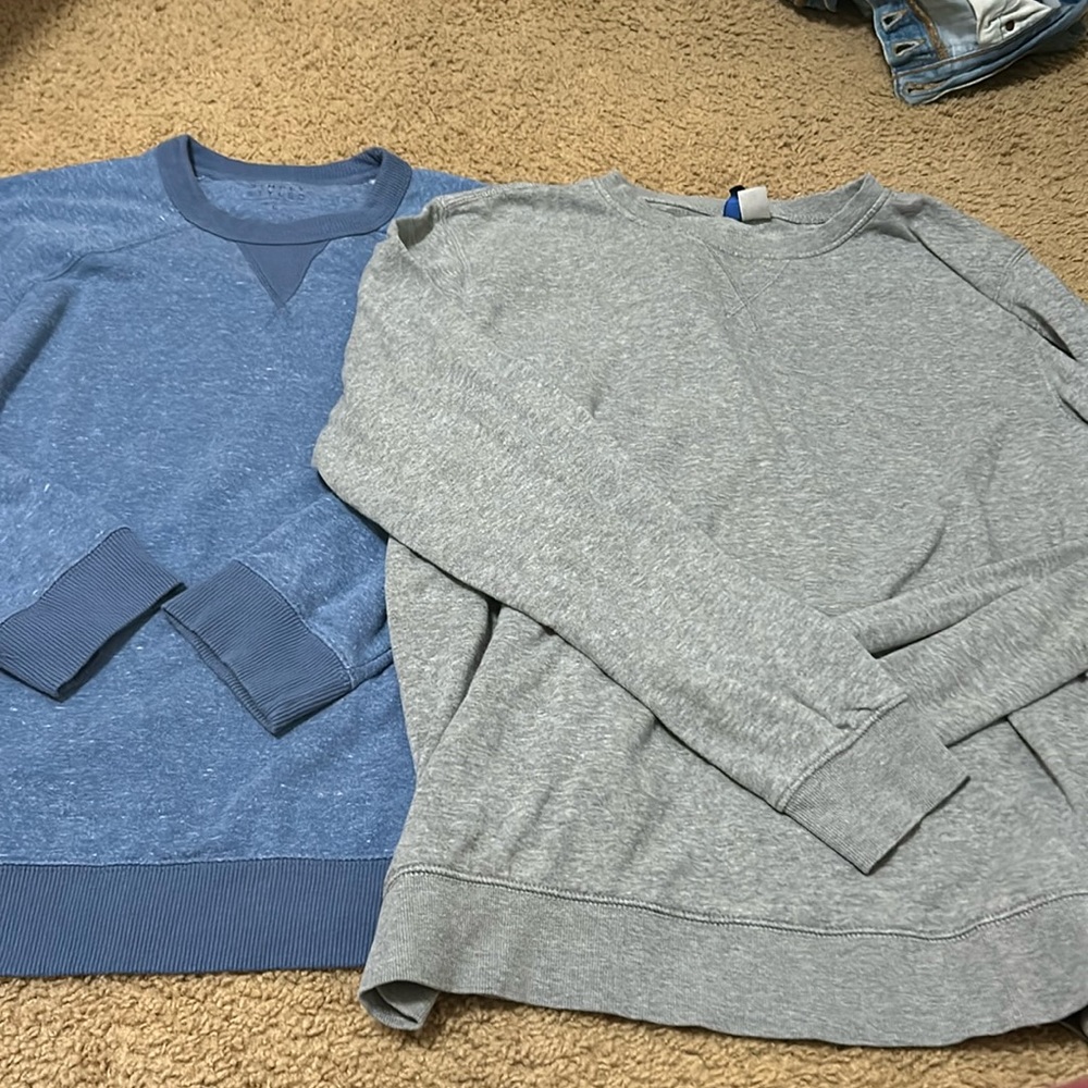 2 grey and blue large sweaters bundle